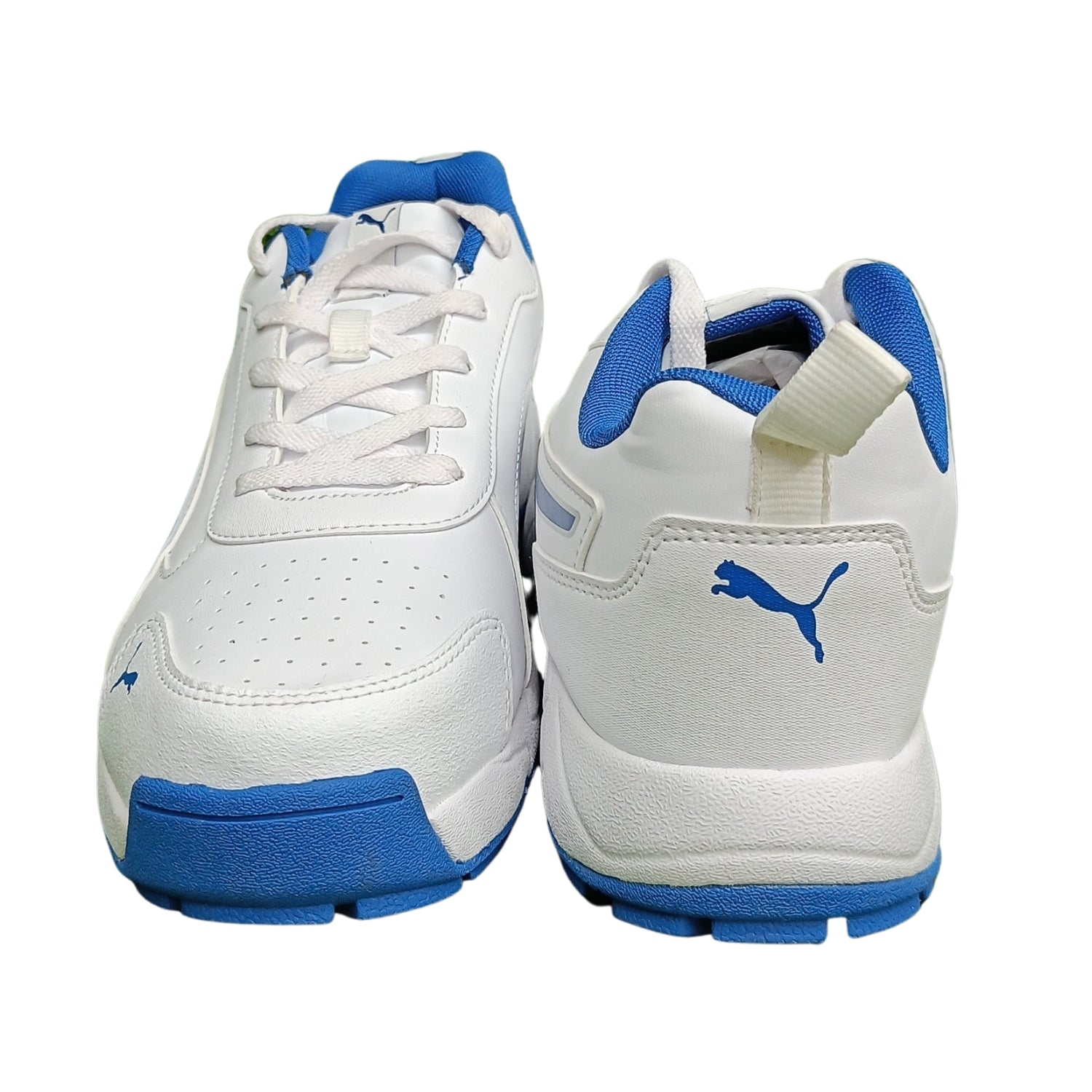 Puma Cricket Shoes, Model Classic Cat, White/Blue