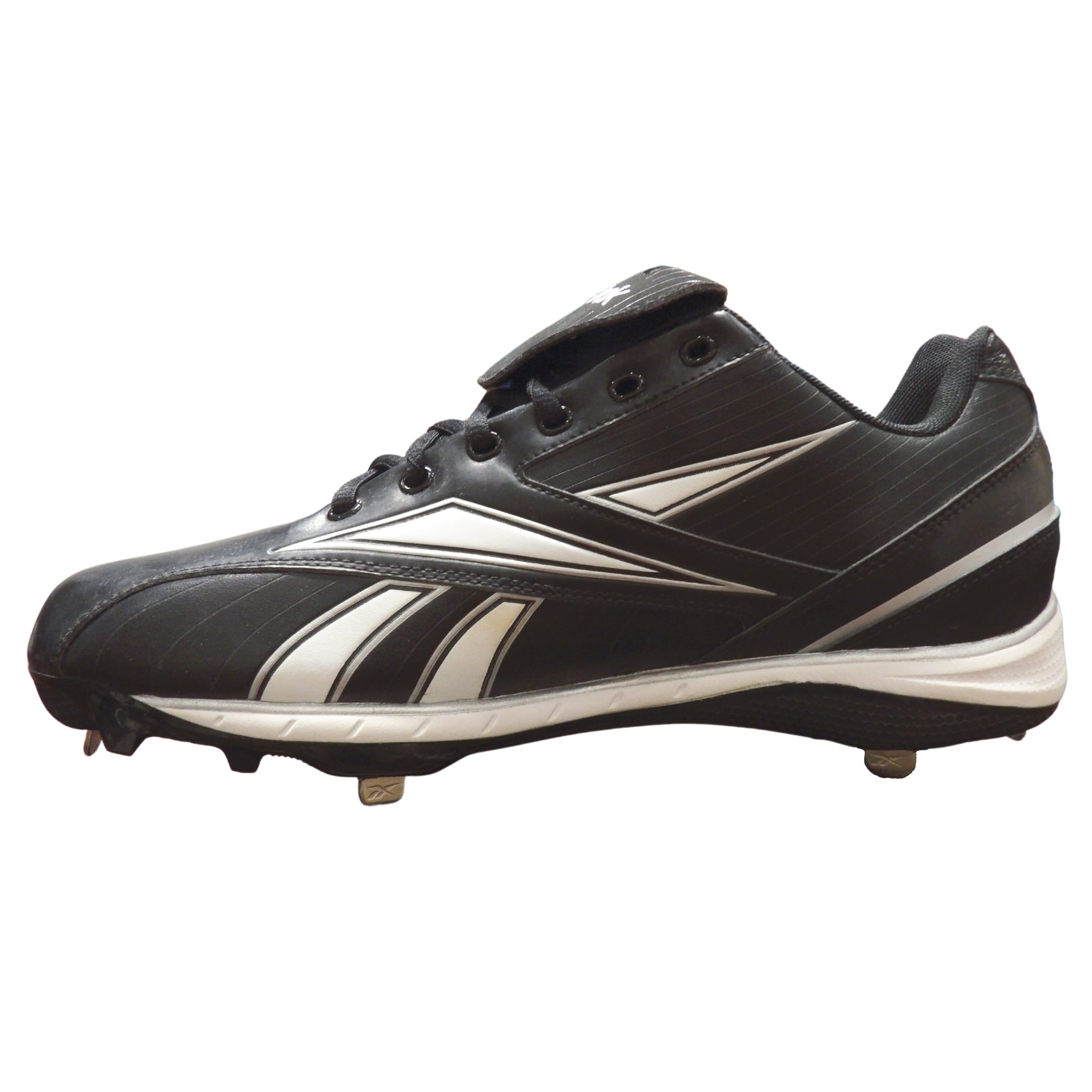 Reebok Cricket Shoes, Model HexRide - White/Black