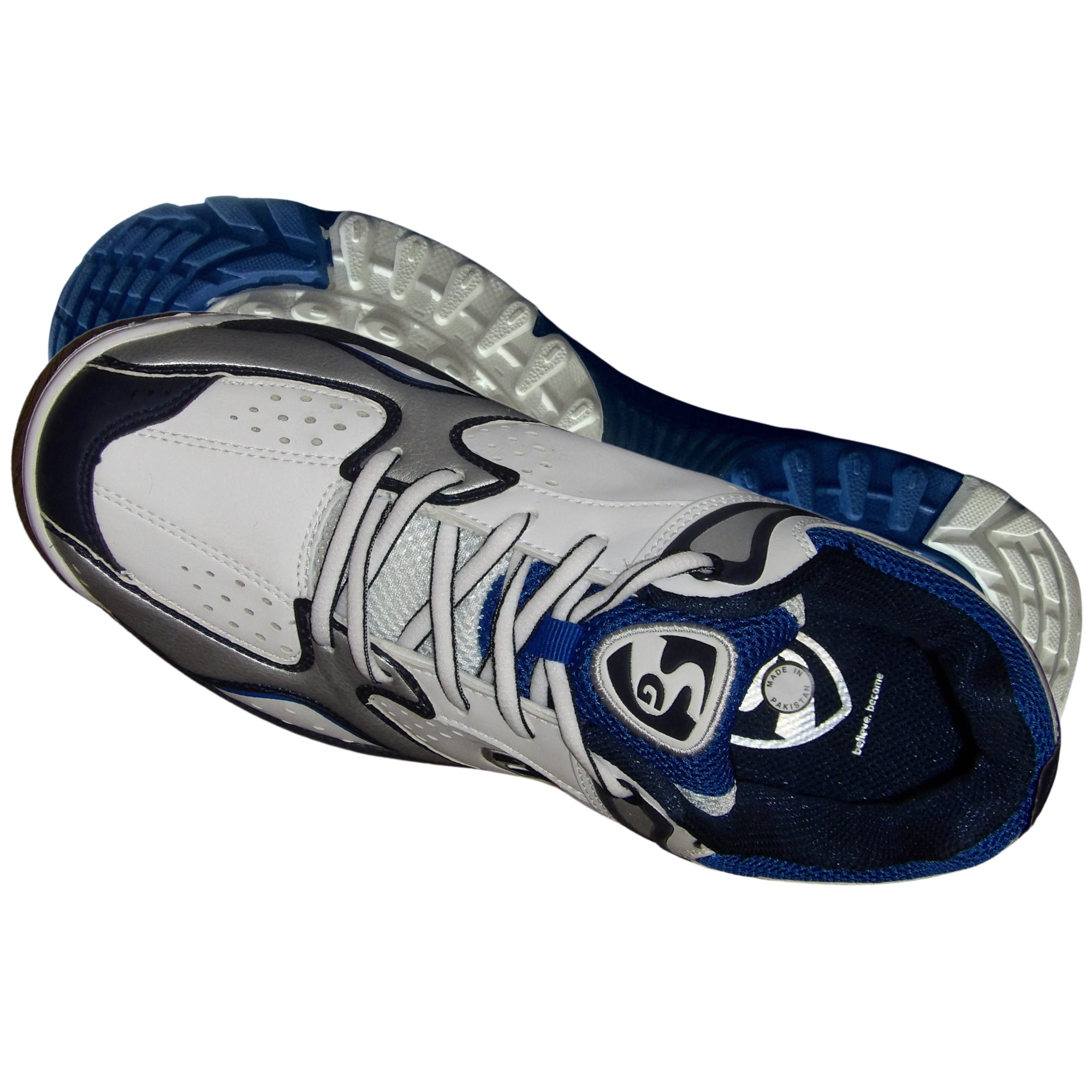 SG Cricket Shoes, Model Striker II - White/Silver/Blue