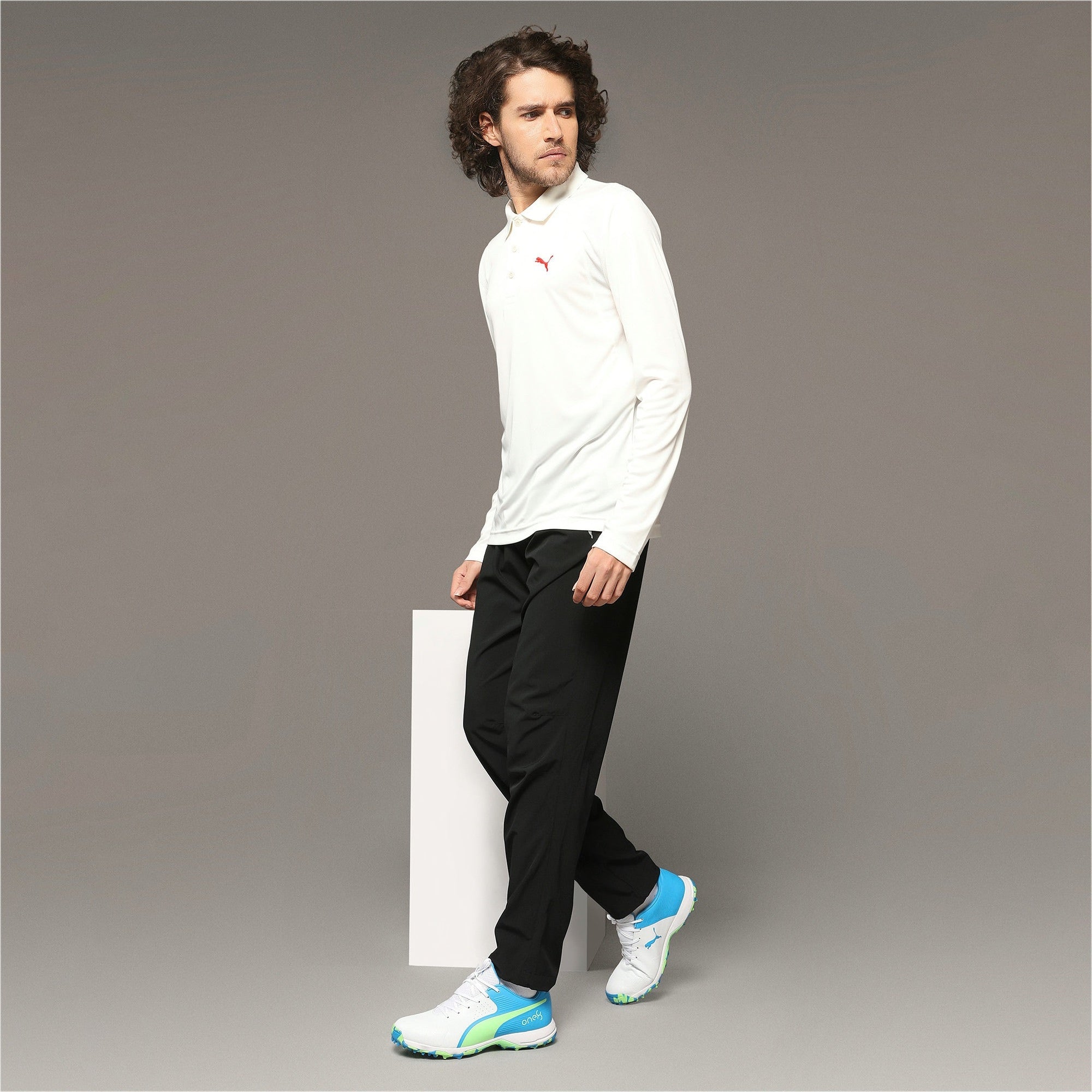 Puma Cricket Shoes One 8 Royal Blue & White