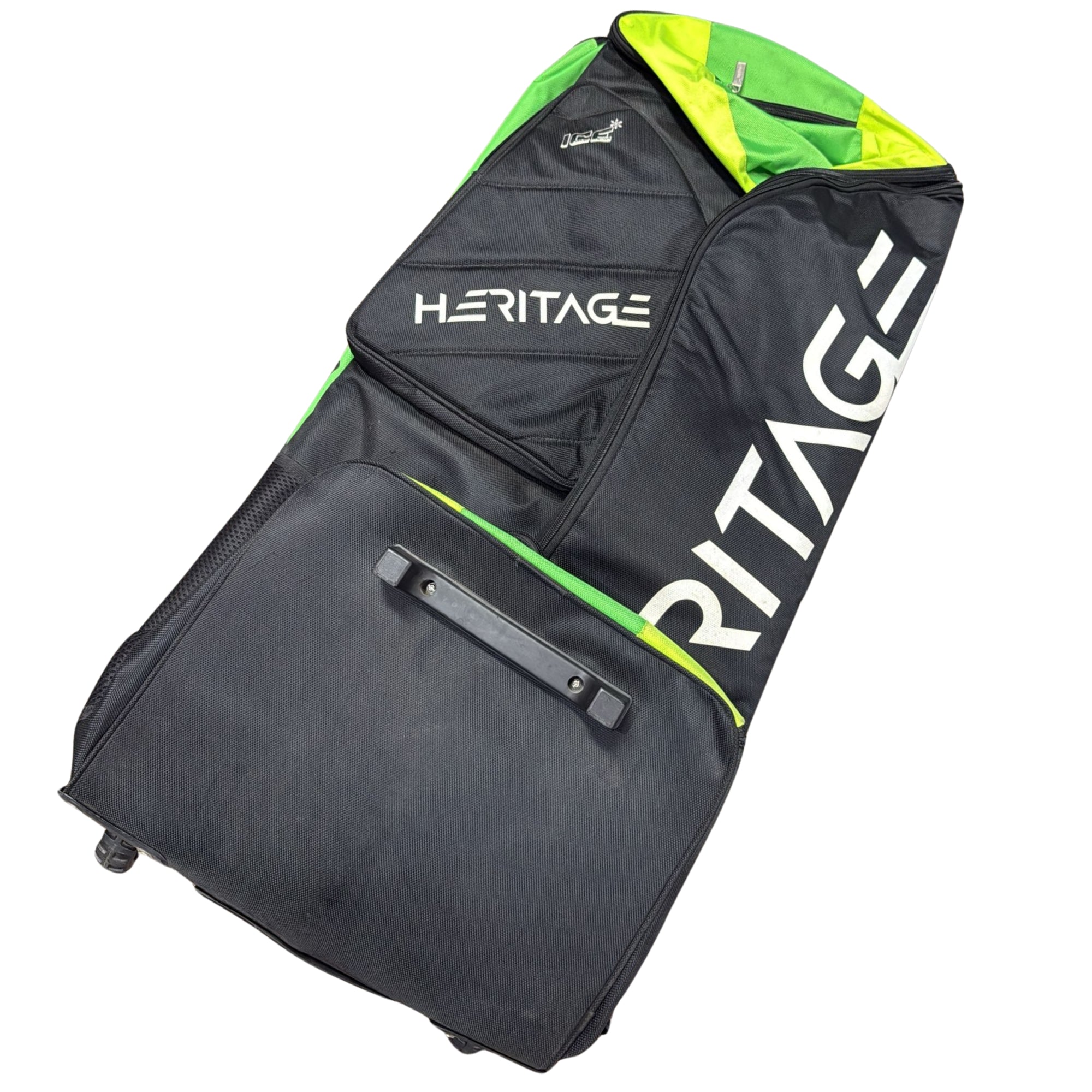 Gray Nicolls Kit Bag Heritage Wheelie Duffle Bag