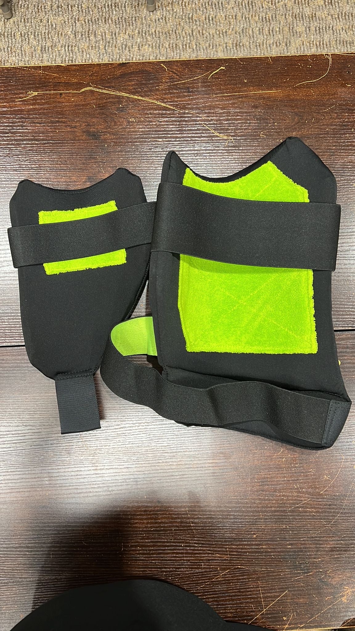 Moonwalkr Double Thigh Pads, Green, M,L