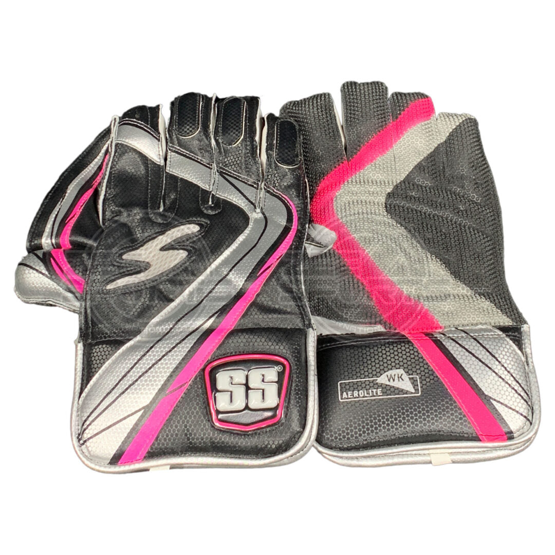 SS Aerolite Wicket Keeping Gloves