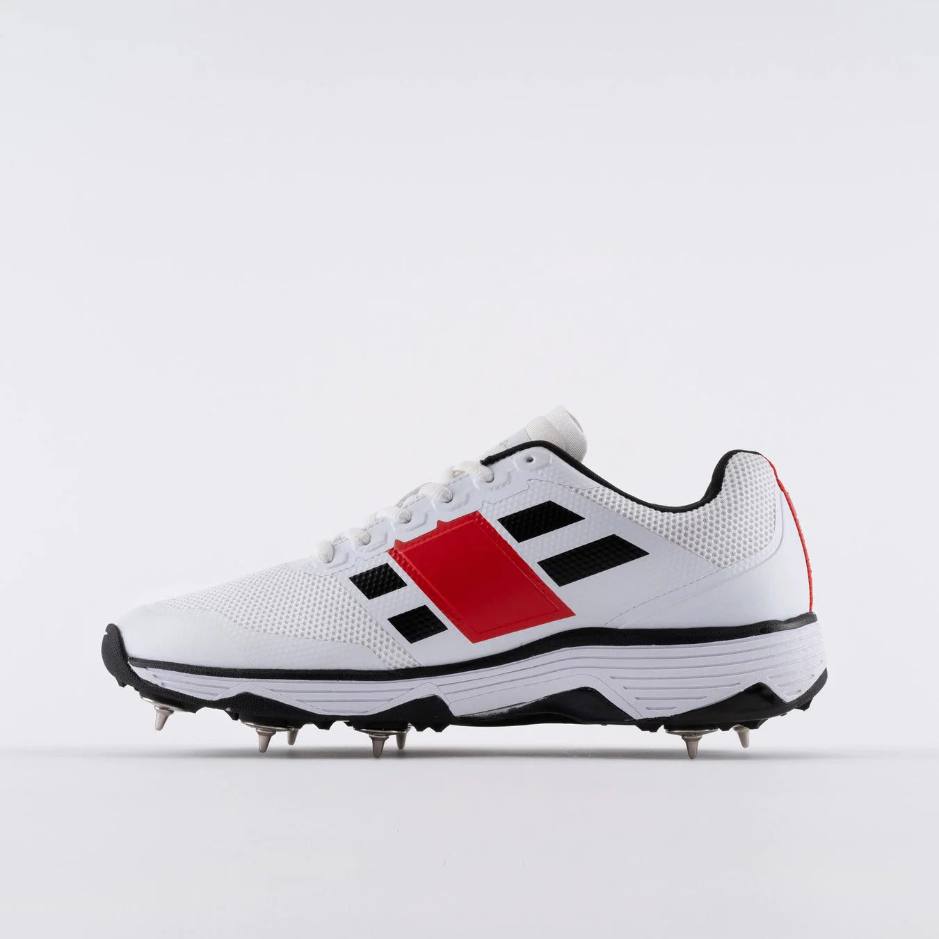 Gray Nicolls Players 2.0 Spike Cricket Shoes