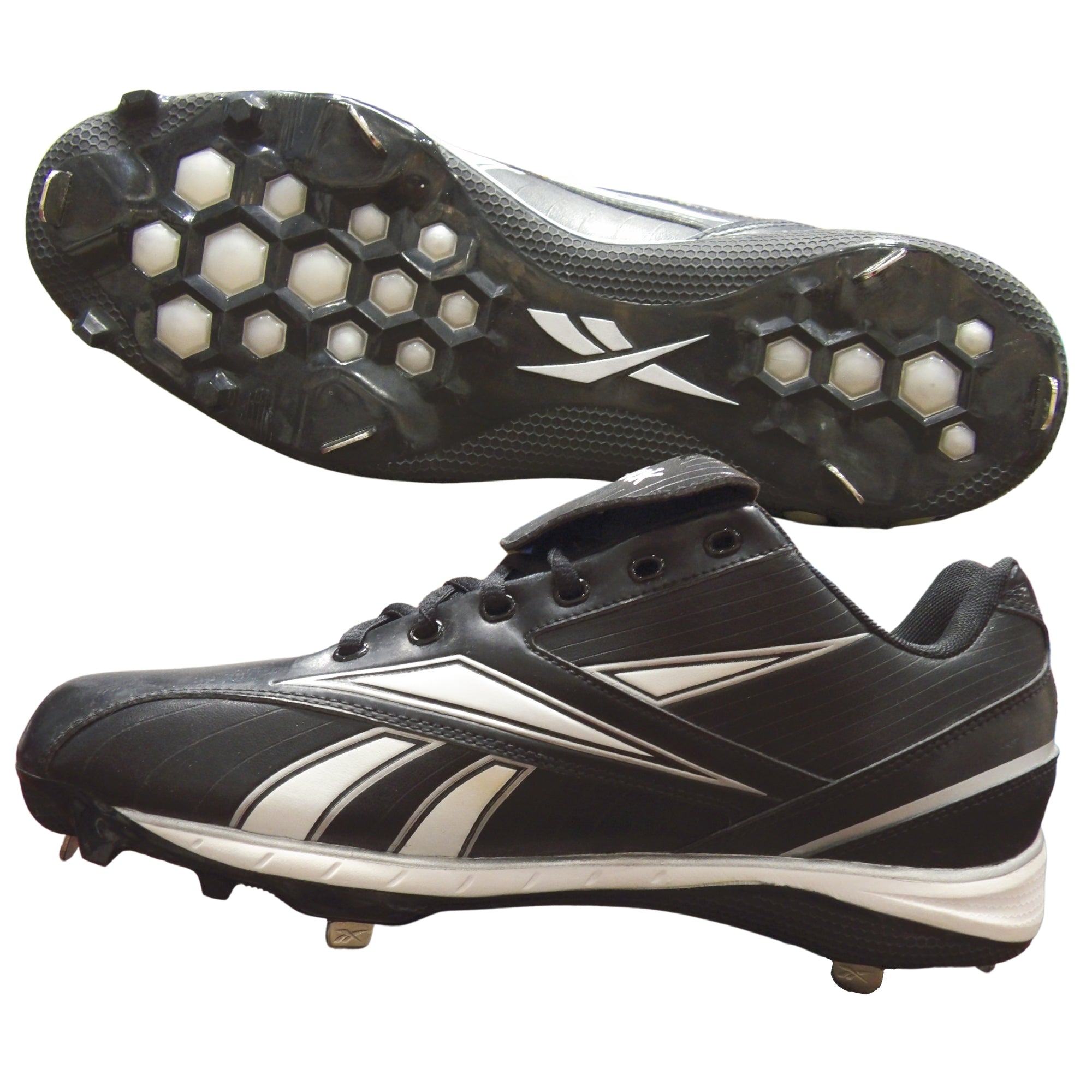 Reebok Cricket Shoes, Model HexRide - White/Black