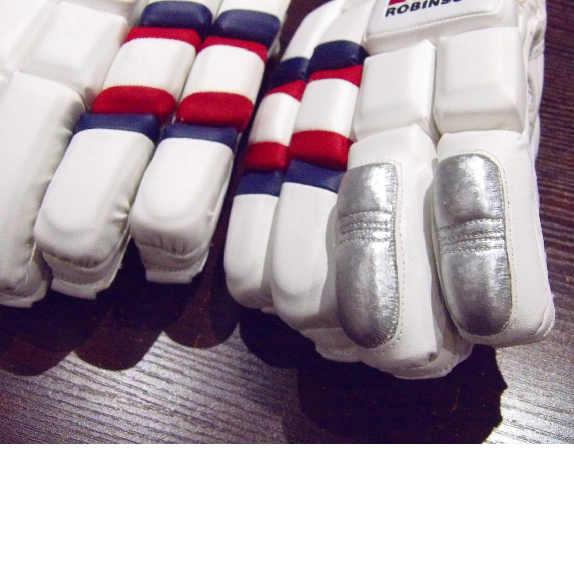 06: RS | Robinson Sports Youth Batting Gloves